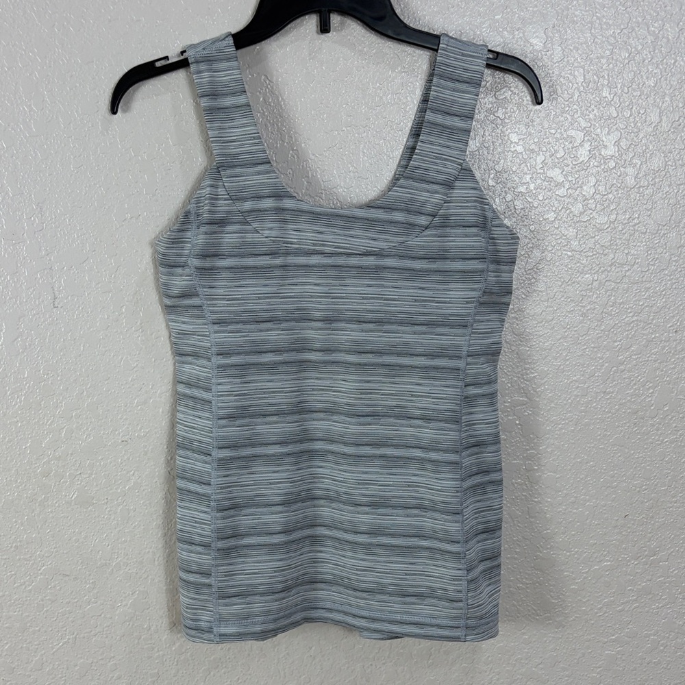 Lululemon,Size 10,Gray Striped Women's Top